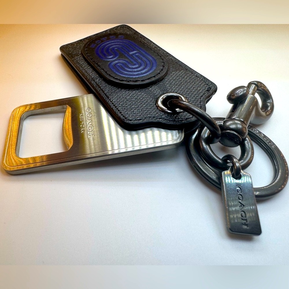 Coach Retro C Leather Keychain Bottle Opener Rare Japan Edition Gunmetal Logo - Picture 3 of 9